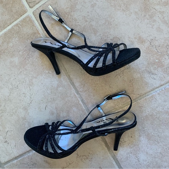 Touch Of Nina Y2K Heels - Picture 3 of 6